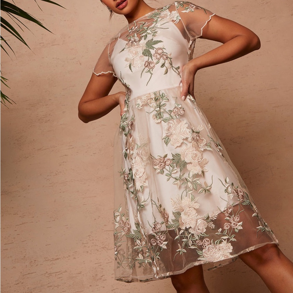 Chi Chi London Floral Embroidered Mesh Overlay Midi Dress in Nude size 10 NWT